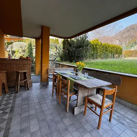 Beautiful With Garden Апартаменты Комо