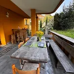 Beautiful With Garden Daire *
